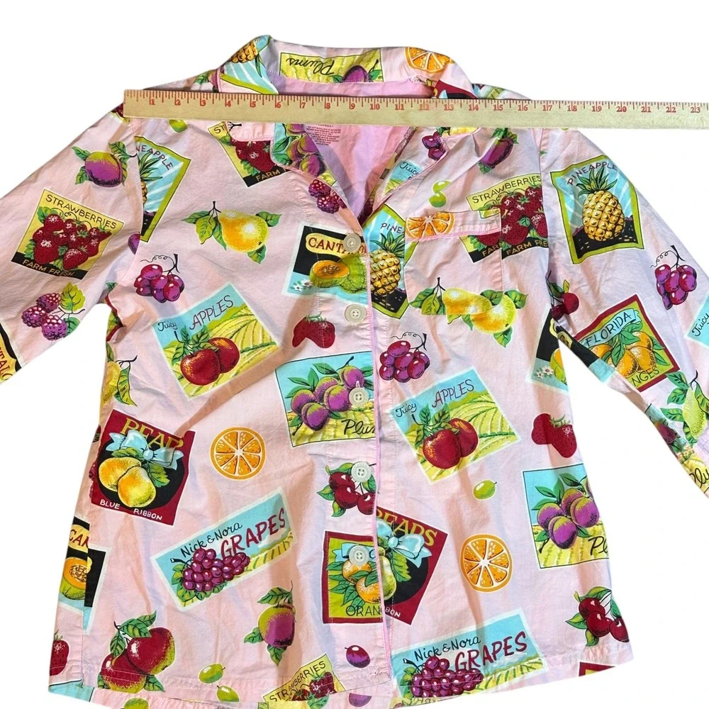 Nick & Nora Pajama Top Womens Medium Pink‎ Fruit Crate Stand Print Cotton